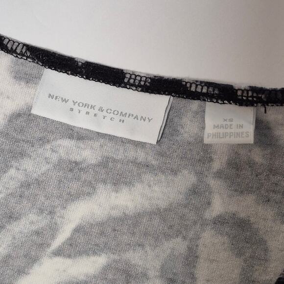 Vintage New York & Company Stretch Womens XS Black White Leopard V-Neck Dress - Picture 7 of 14